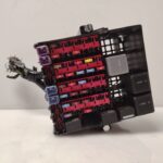 CAJA RELES / FUSIBLES 138322