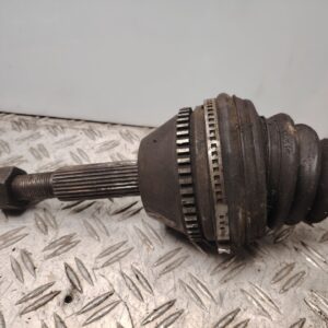 TRANSMISION DELANTERA IZQUIERDA 137031