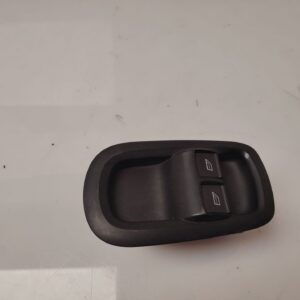 MANDO ELEVALUNAS DELANTERO IZQUIERDO 138079