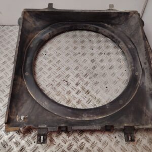 CALANDRA DELANTERA DE RADIADOR 137630