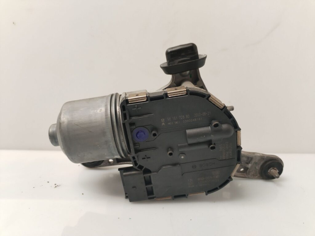 MOTOR LIMPIA DELANTERO 136060