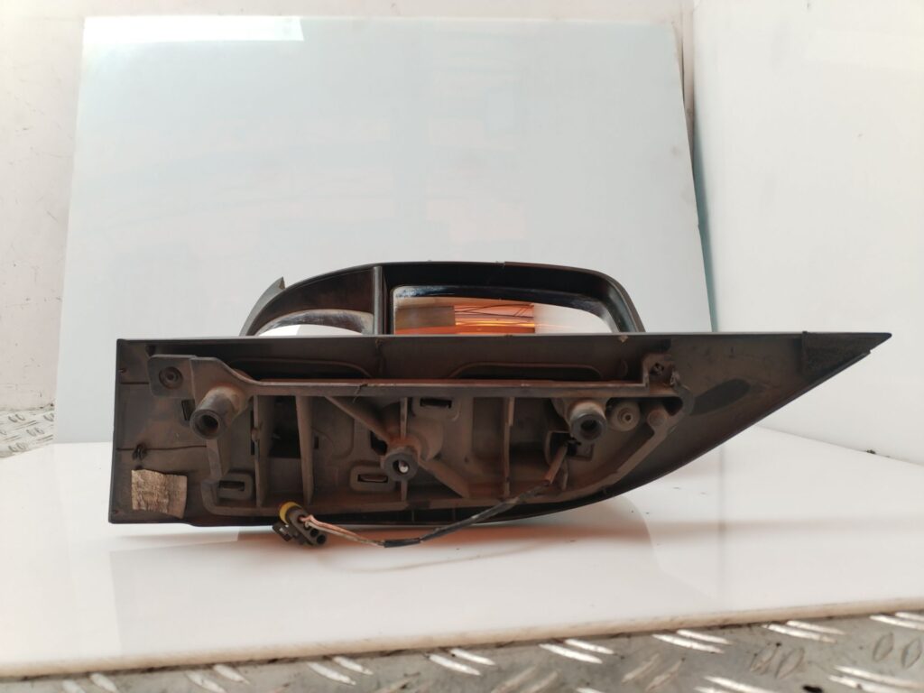 RETROVISOR IZQUIERDO 134552