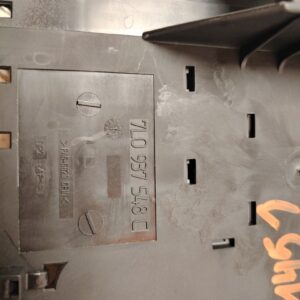 CAJA RELES / FUSIBLES 137505