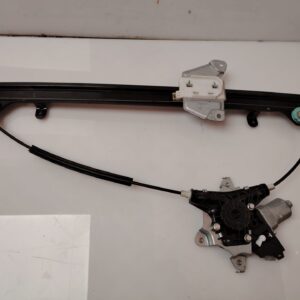 ELEVALUNAS DELANTERO DERECHO 137927