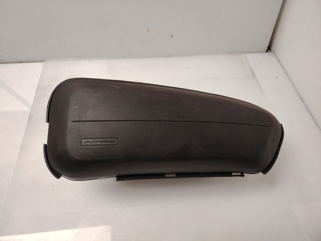 AIRBAG DELANTERO DERECHO 137795