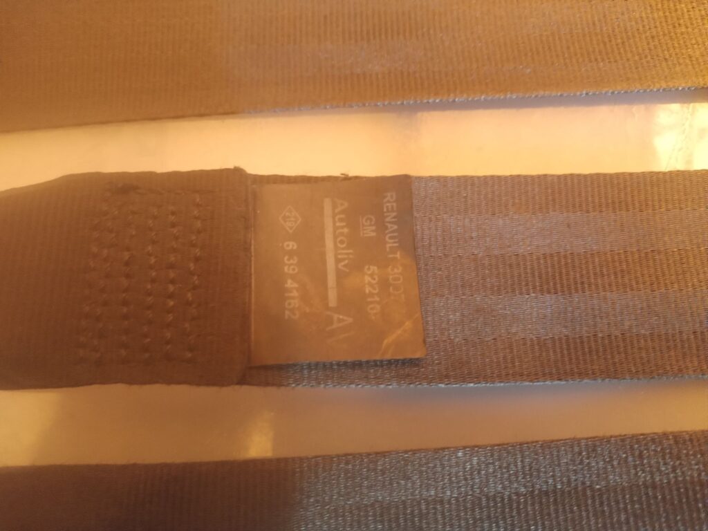 CINTURON SEGURIDAD DELANTERO IZQUIERDO 137053