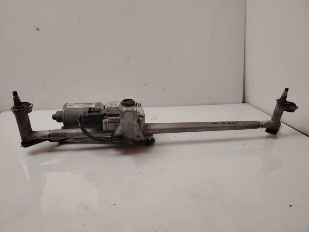 MOTOR LIMPIA DELANTERO 138353