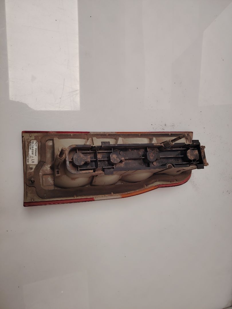 PILOTO TRASERO IZQUIERDO 138419