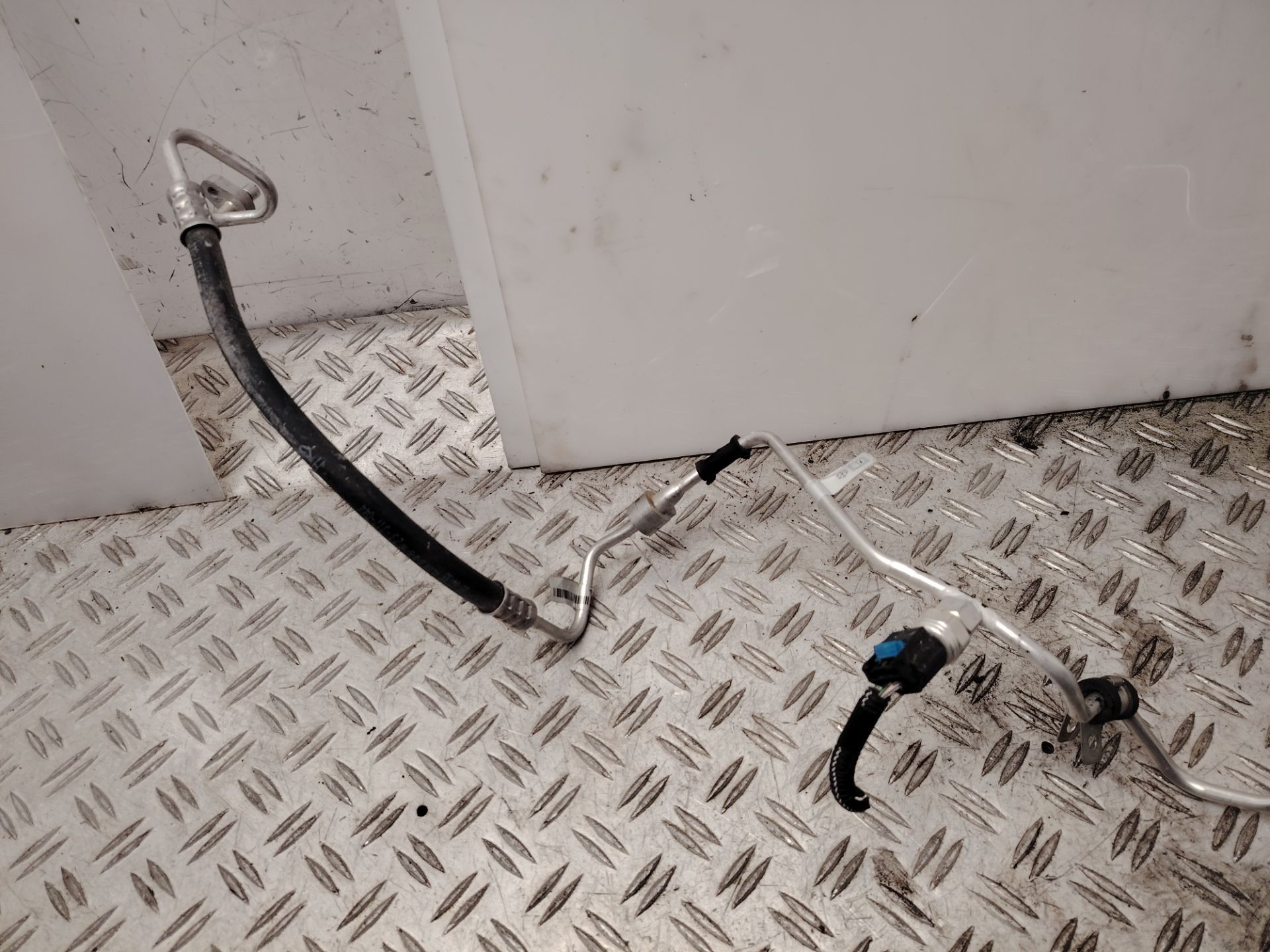 TUBOS AIRE ACONDICIONADO 138116