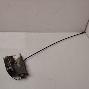 CERRADURA PUERTA DELANTERA DERECHA 136784