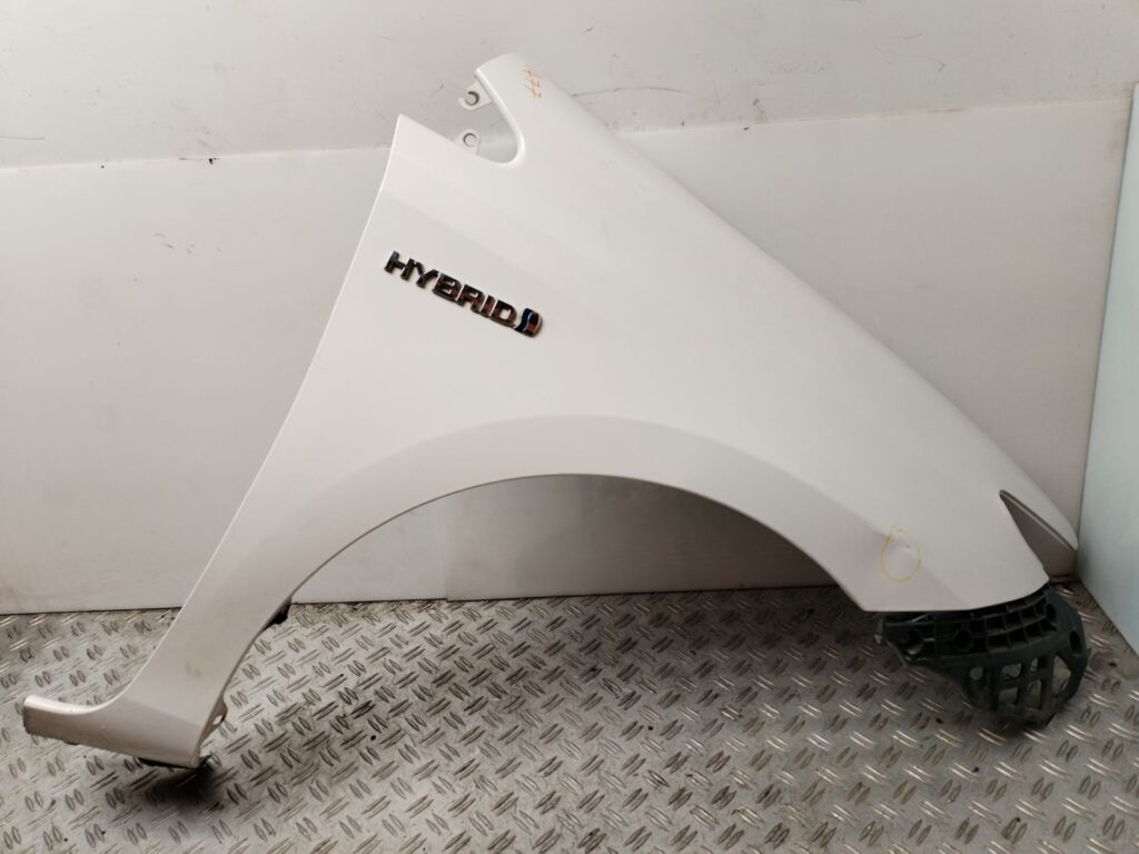 ALETA DELANTERA DERECHA 135623