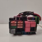 CAJA RELES / FUSIBLES 138392