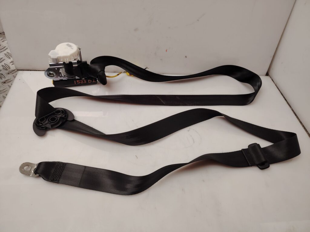 CINTURON SEGURIDAD DELANTERO IZQUIERDO 138303