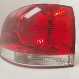 PILOTO TRASERO IZQUIERDO 137494