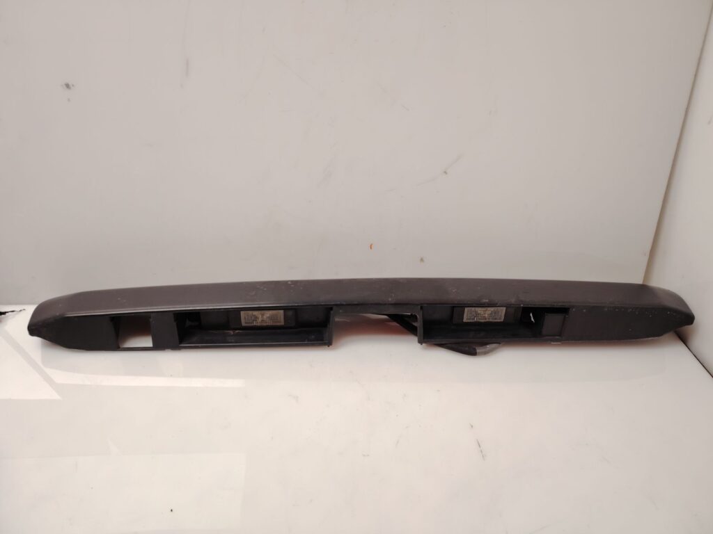 MANETA EXTERIOR MALETERO / PORTON 137910