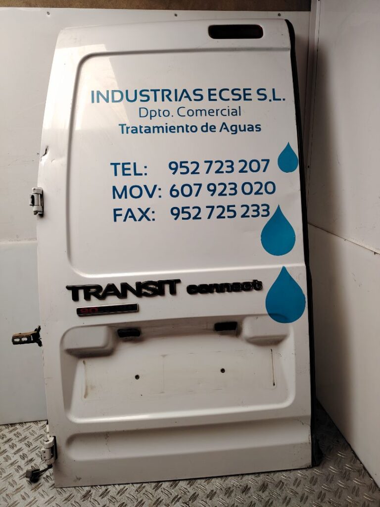 PUERTA TRASERA IZQUIERDA 136990