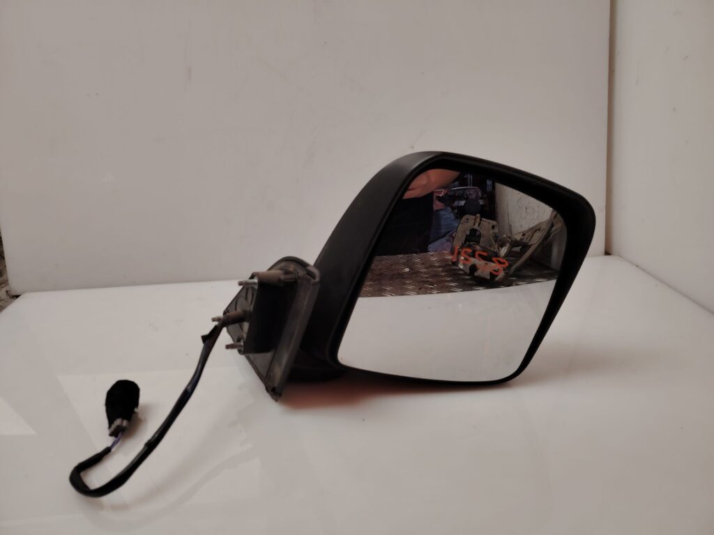 RETROVISOR DERECHO 137777