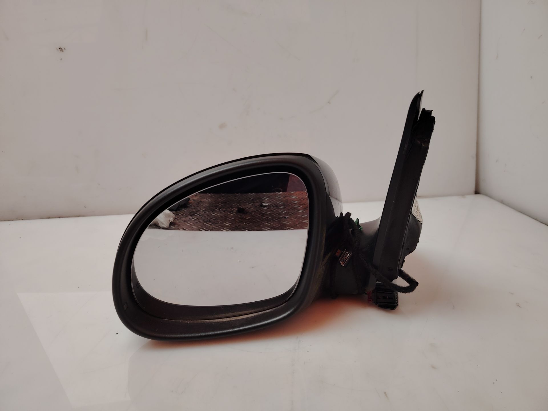 RETROVISOR IZQUIERDO 138299