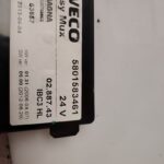 CAJA RELES / FUSIBLES 137671