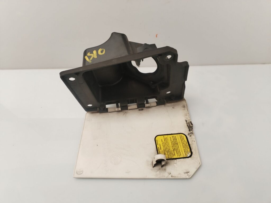 TAPA EXTERIOR COMBUSTIBLE 136198