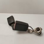 ENGANCHE CINTURON TRASERO DERECHO 134423