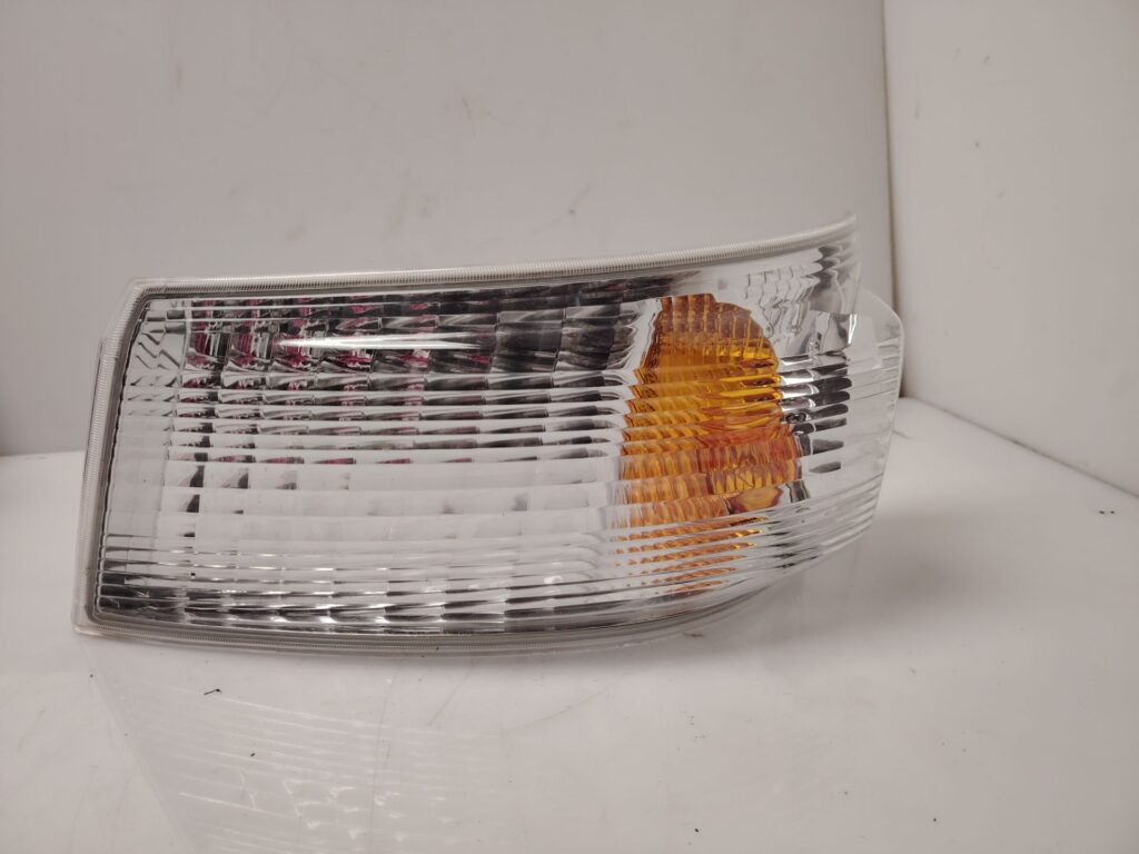 PILOTO DELANTERO IZQUIERDO 137361