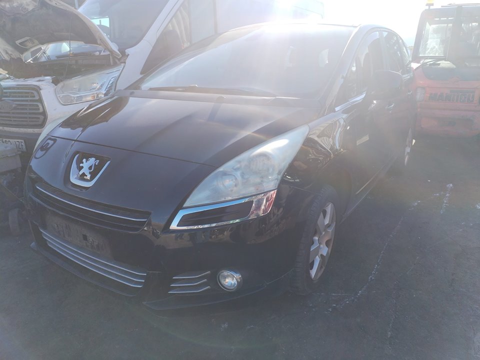 PEUGEOT 5008 del 2011
