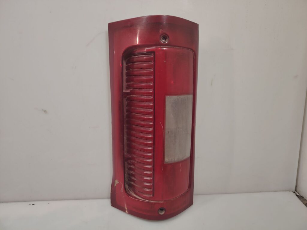 PILOTO TRASERO IZQUIERDO 137049