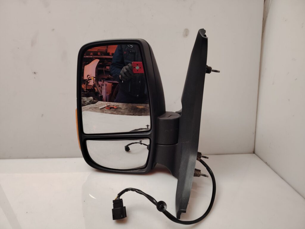 RETROVISOR IZQUIERDO 138035