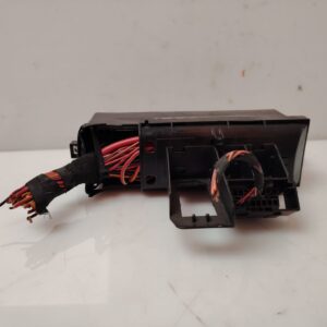 CAJA RELES / FUSIBLES 138285