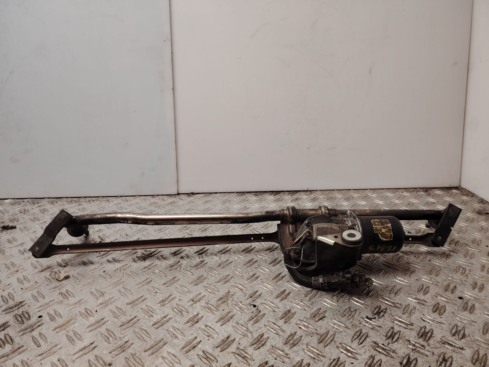 MOTOR LIMPIA DELANTERO 137007