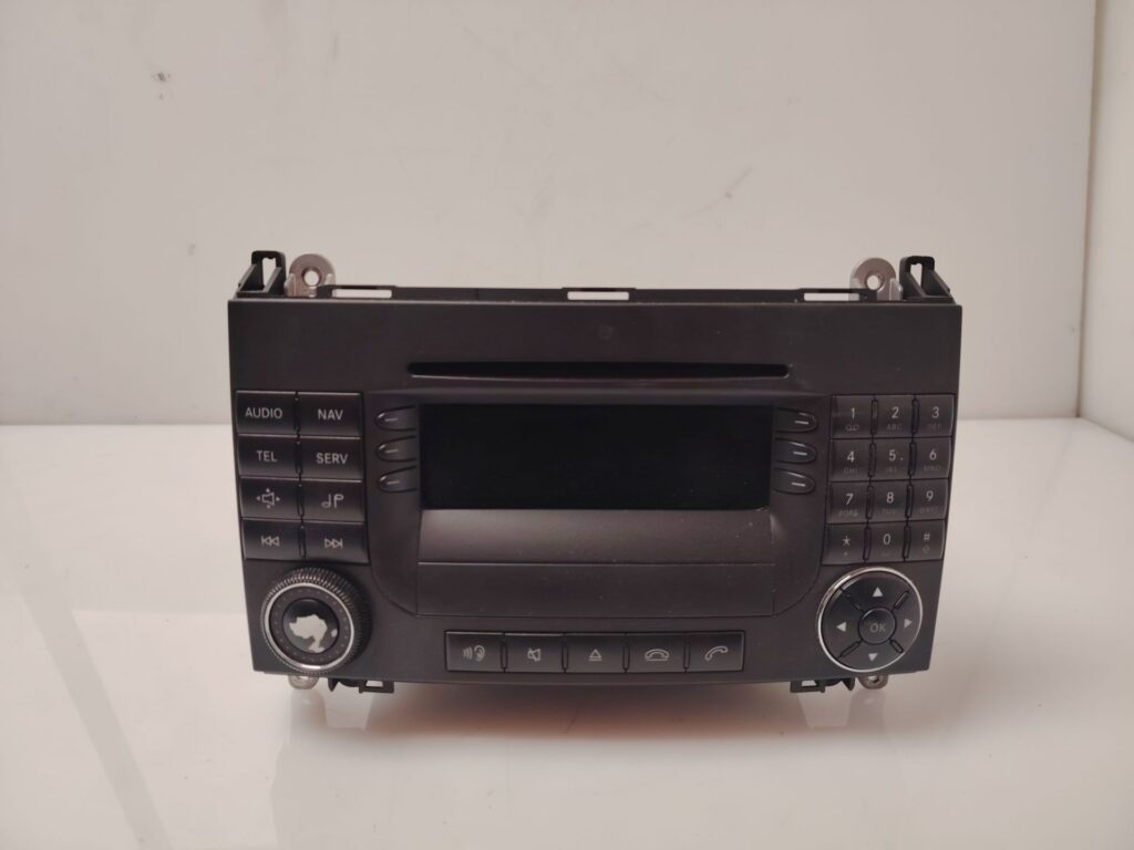 SISTEMA AUDIO / RADIO CD 138011