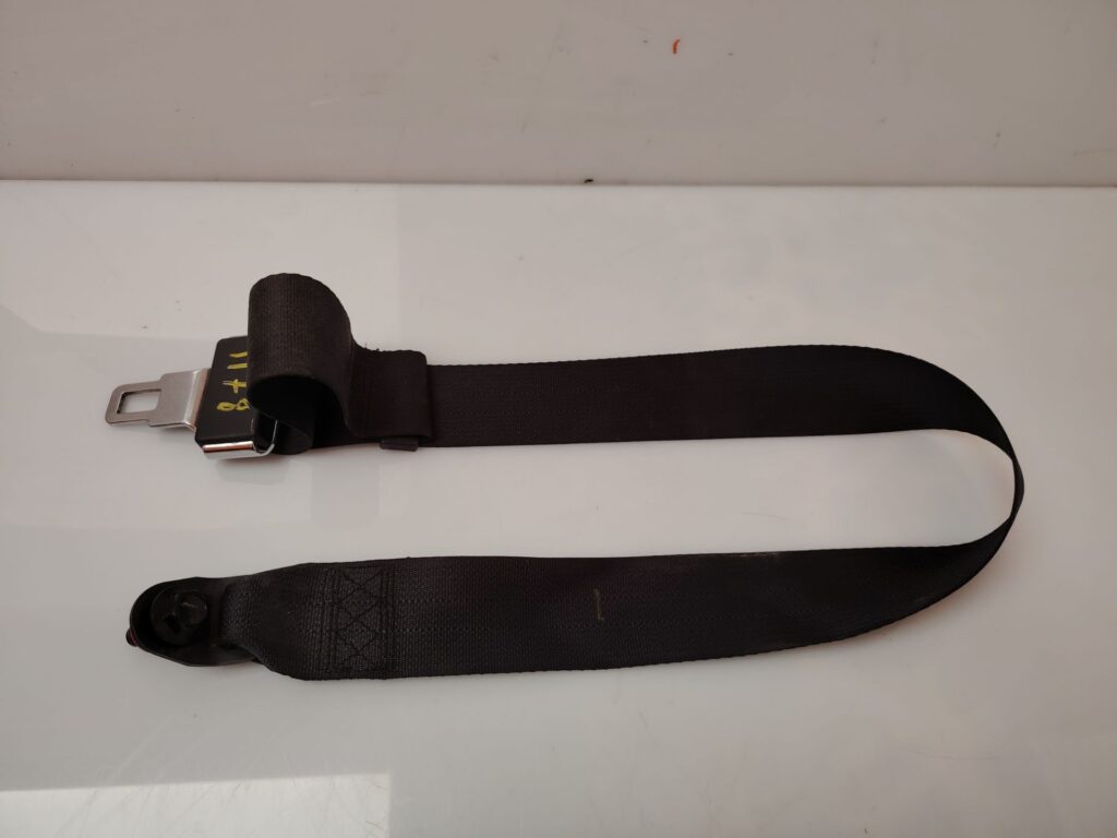 CINTURON SEGURIDAD DELANTERO IZQUIERDO 136617