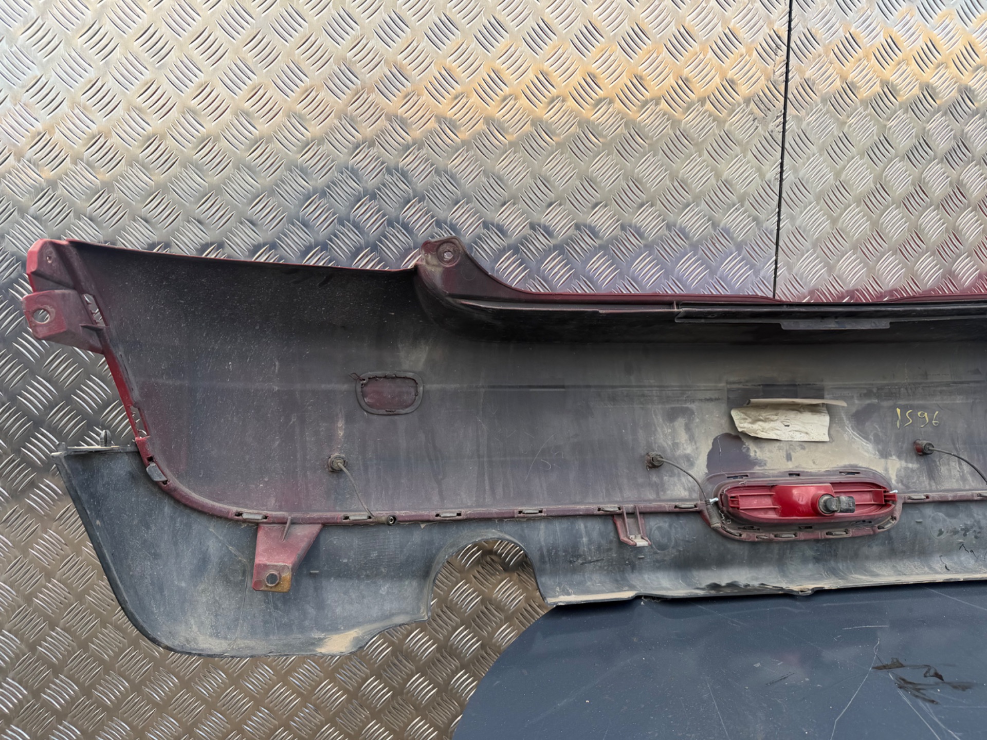 PARAGOLPES TRASERO 138553