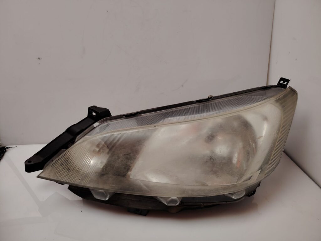 FARO IZQUIERDO 137914