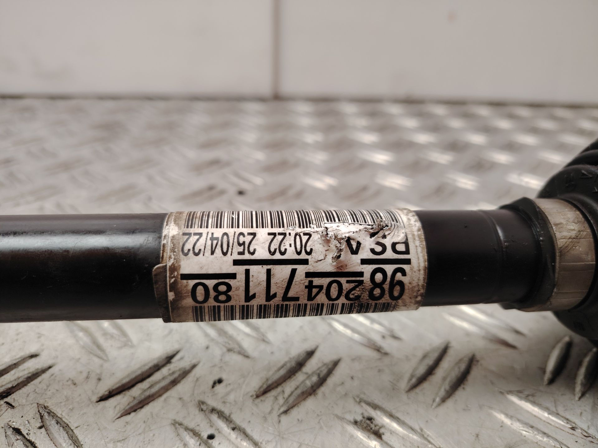 TRANSMISION DELANTERA DERECHA 137129