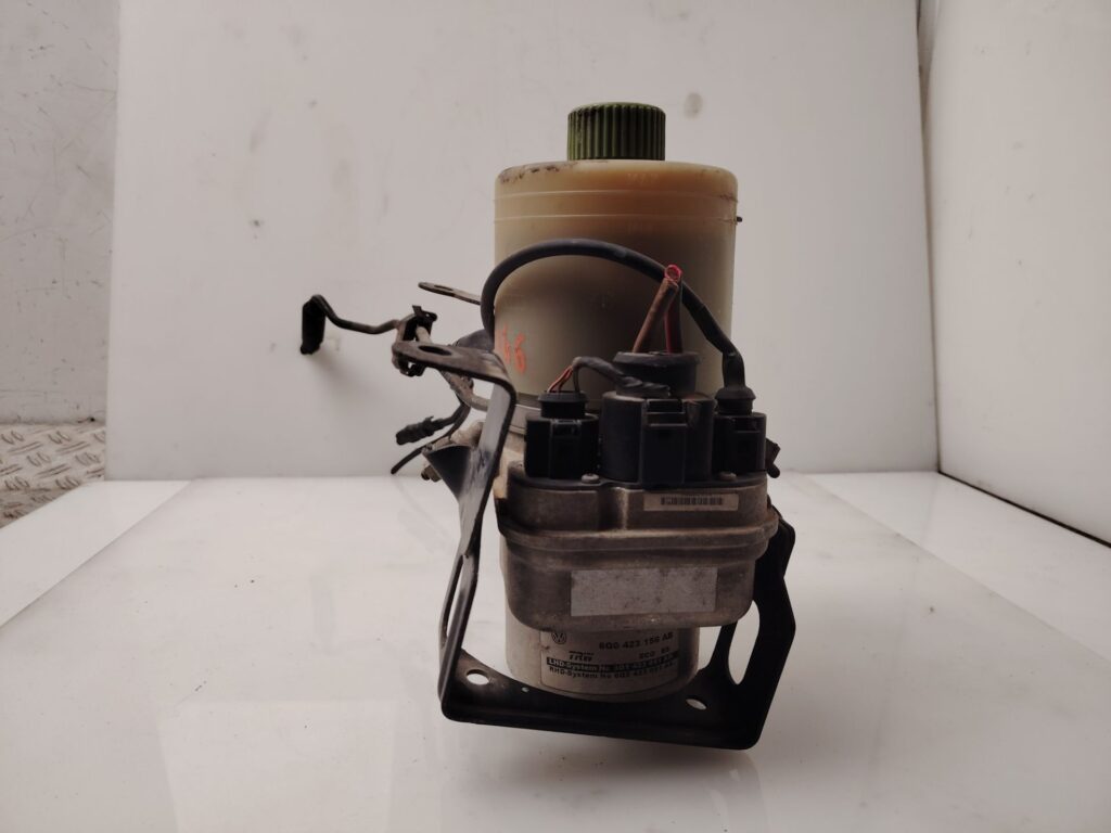 BOMBA DIRECCION 138048