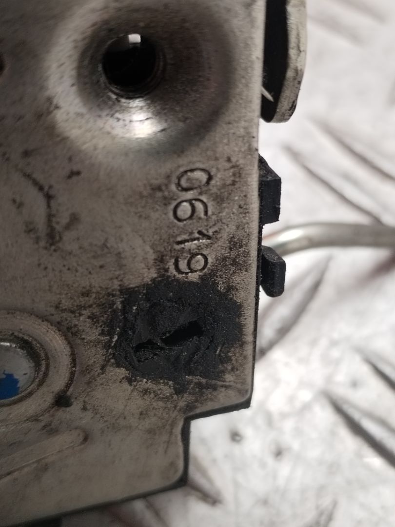 CERRADURA PUERTA DELANTERA DERECHA 134536