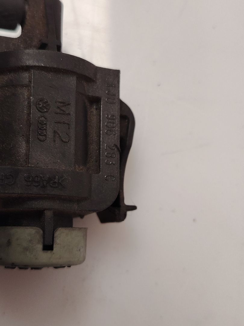 VALVULA AIRE ADICIONAL 137500