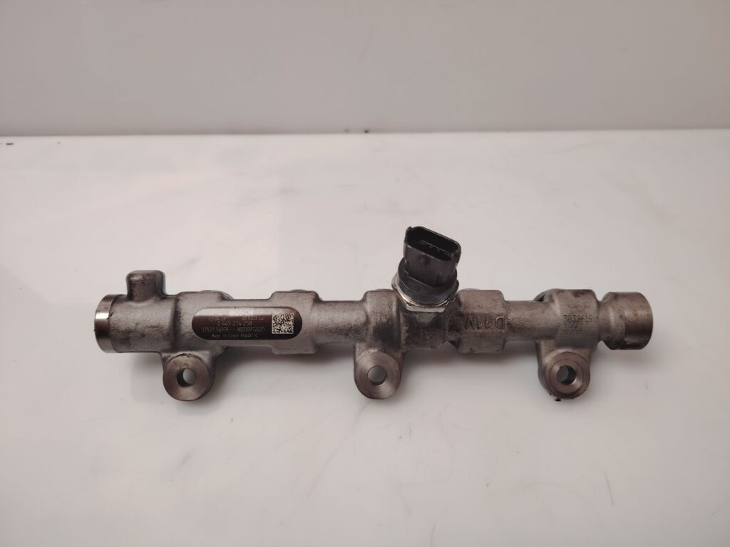 RAMPA INYECTORA 136971