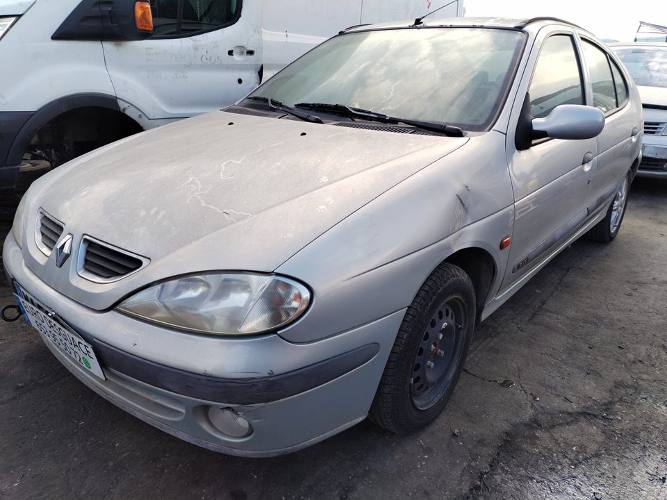 RENAULT MEGANE I BERL./ BERL. CON PORTÓN (BA0) del 1950