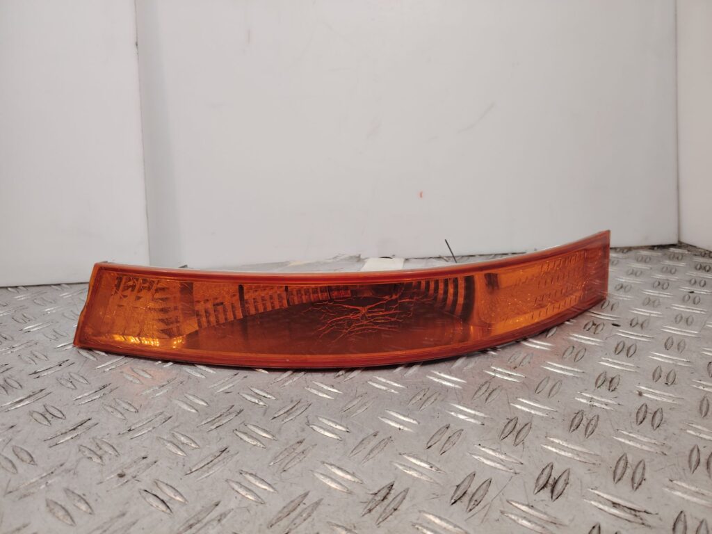 PILOTO DELANTERO IZQUIERDO 137079