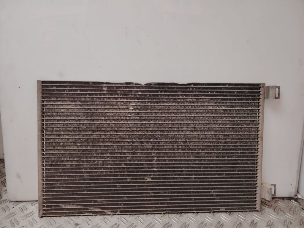 CONDENSADOR / RADIADOR AIRE ACONDICIONADO 137624