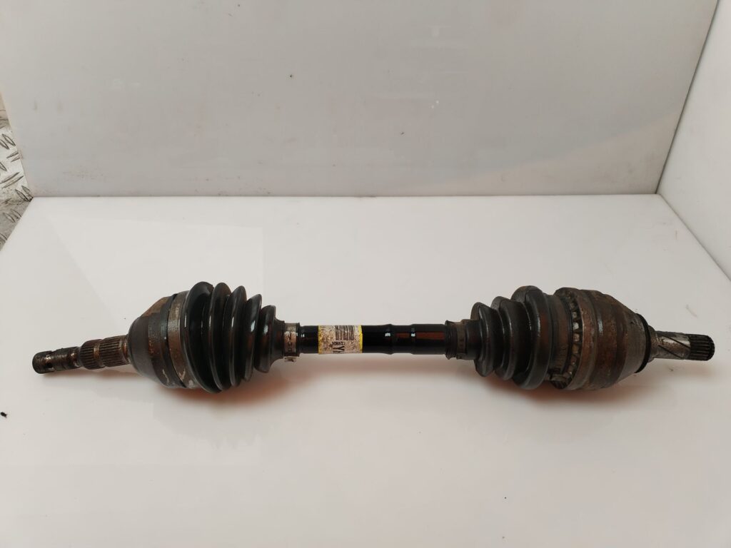 TRANSMISION DELANTERA IZQUIERDA 134925