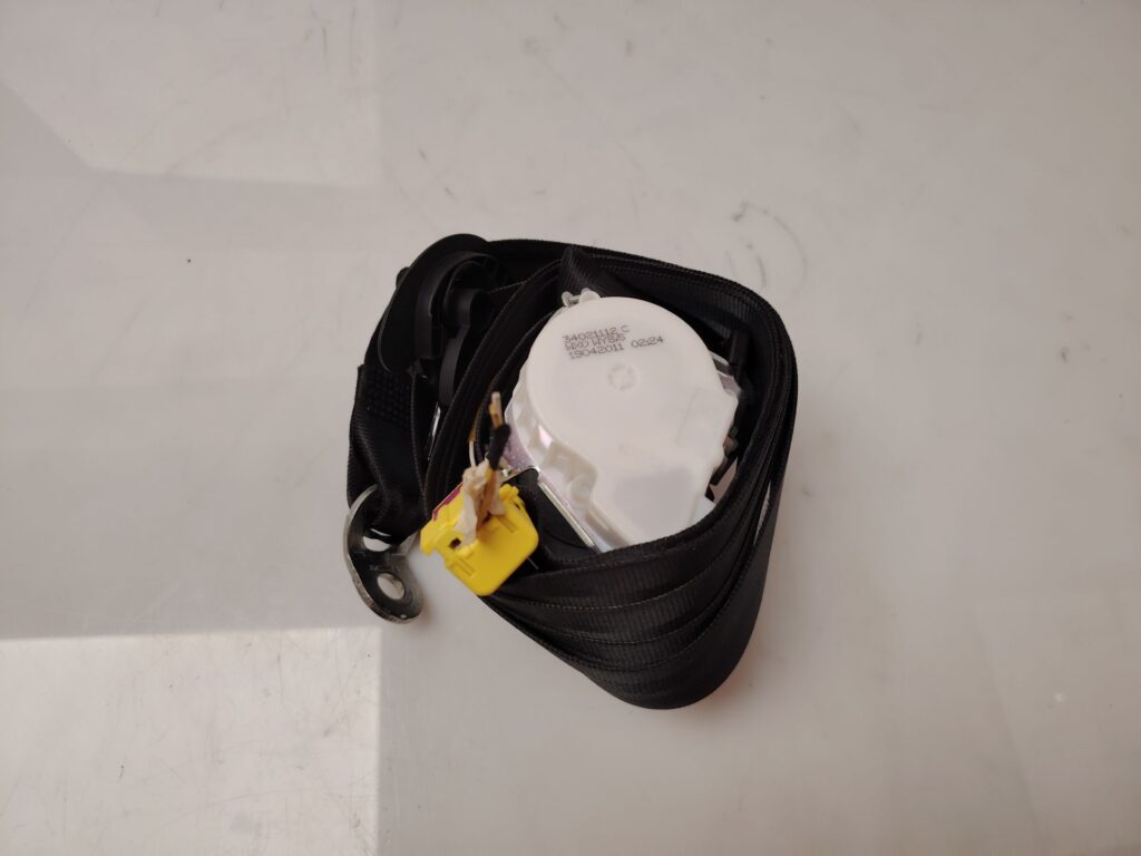 CINTURON SEGURIDAD DELANTERO IZQUIERDO 138303