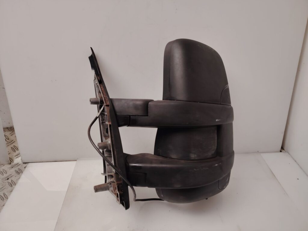 RETROVISOR IZQUIERDO 137801