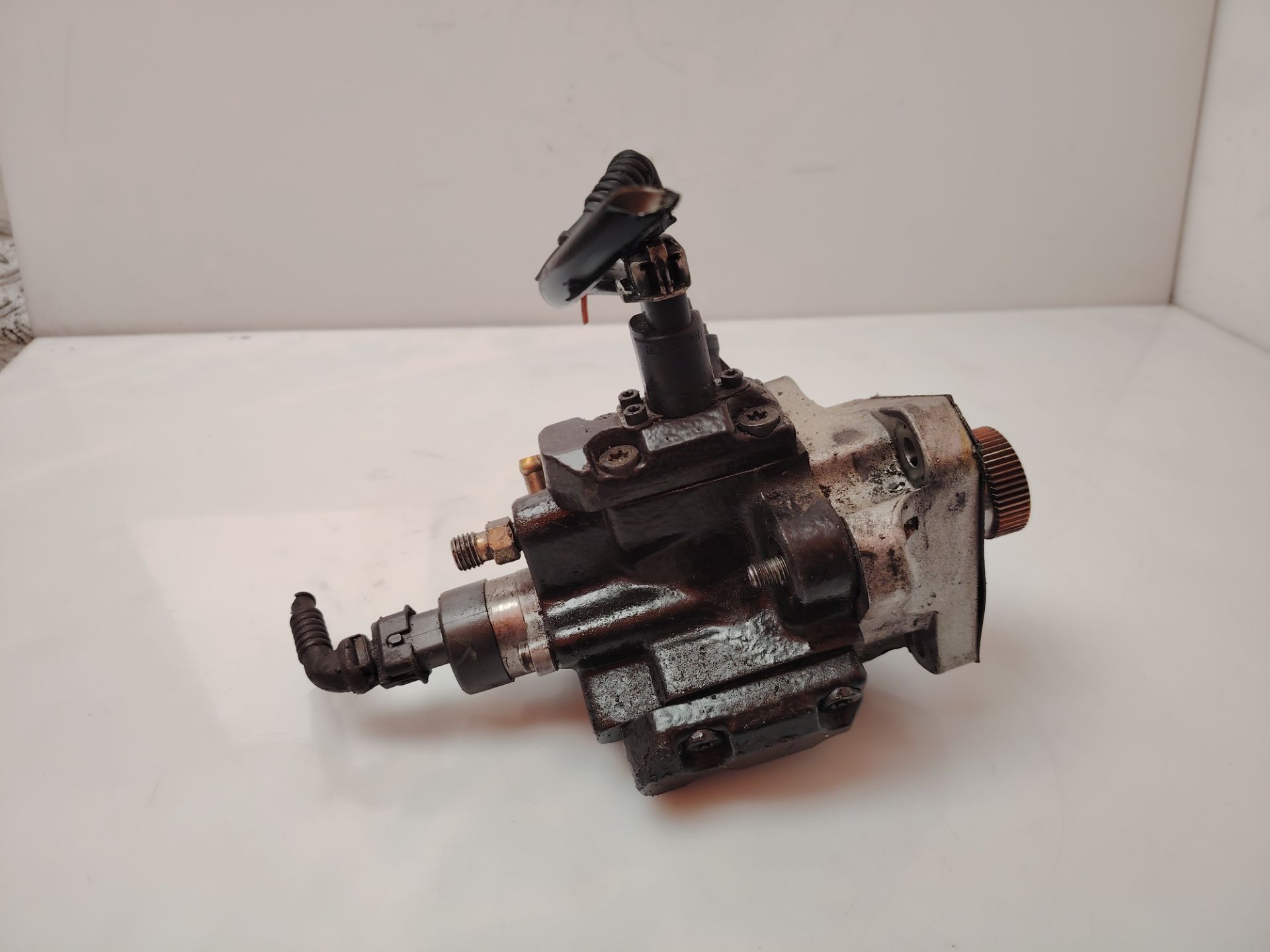 BOMBA INYECCION 136977