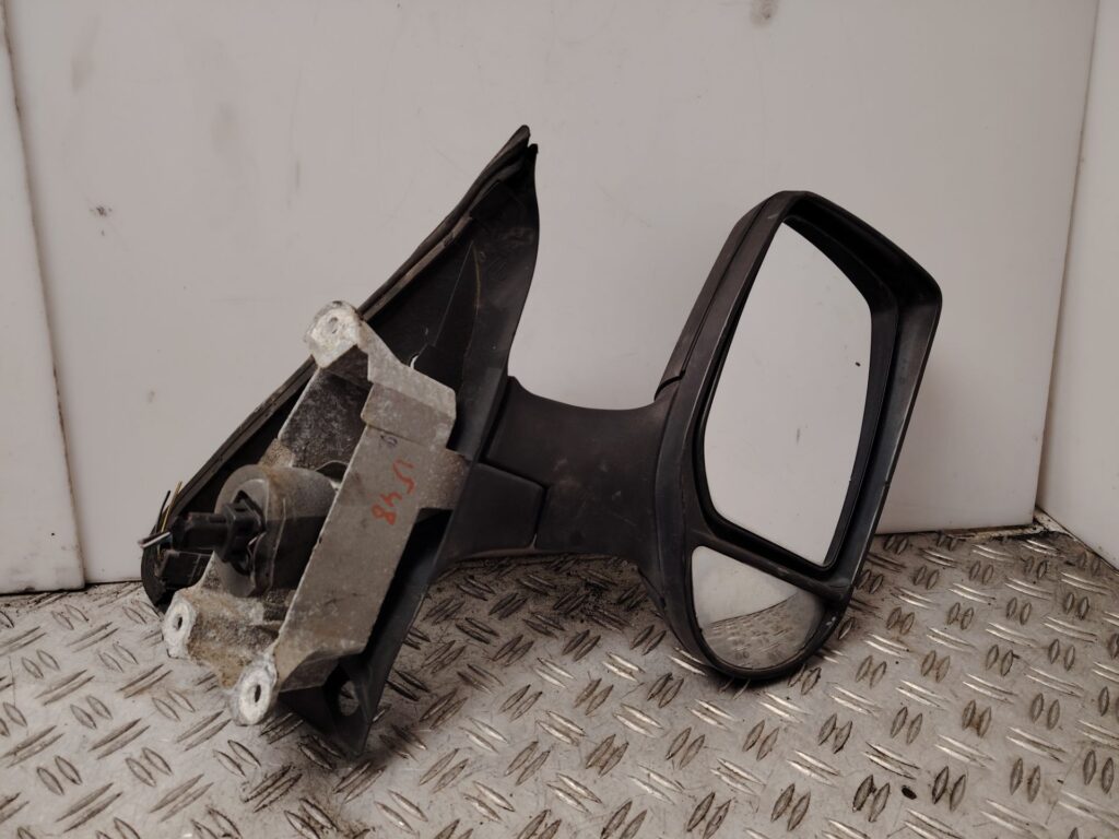 RETROVISOR DERECHO 137969