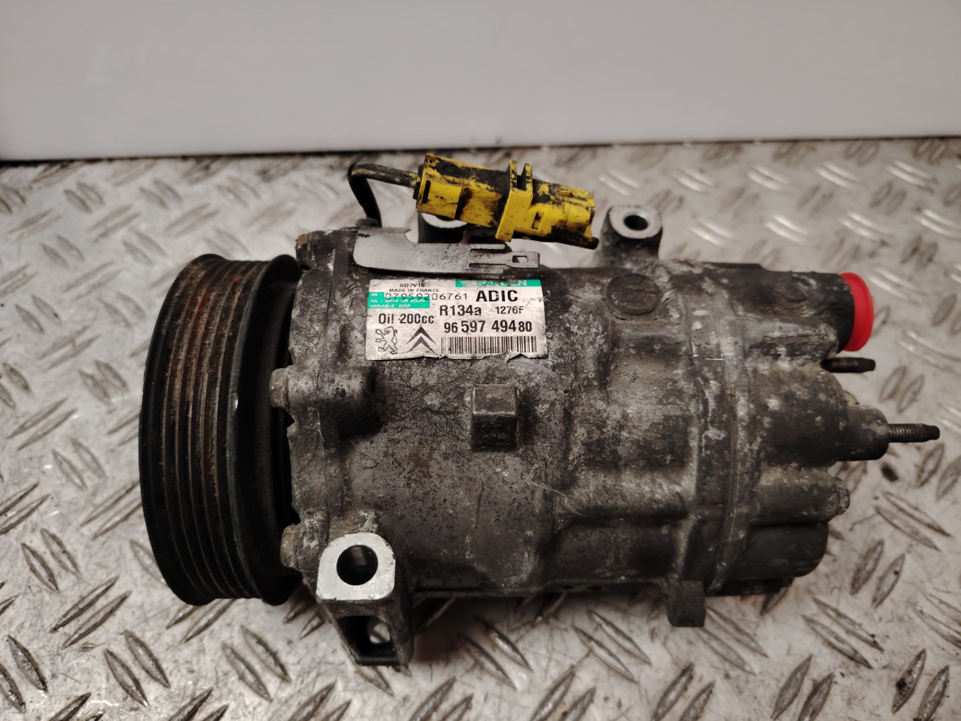 COMPRESOR AIRE ACONDICIONADO 136997