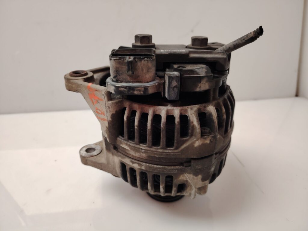 ALTERNADOR 137784